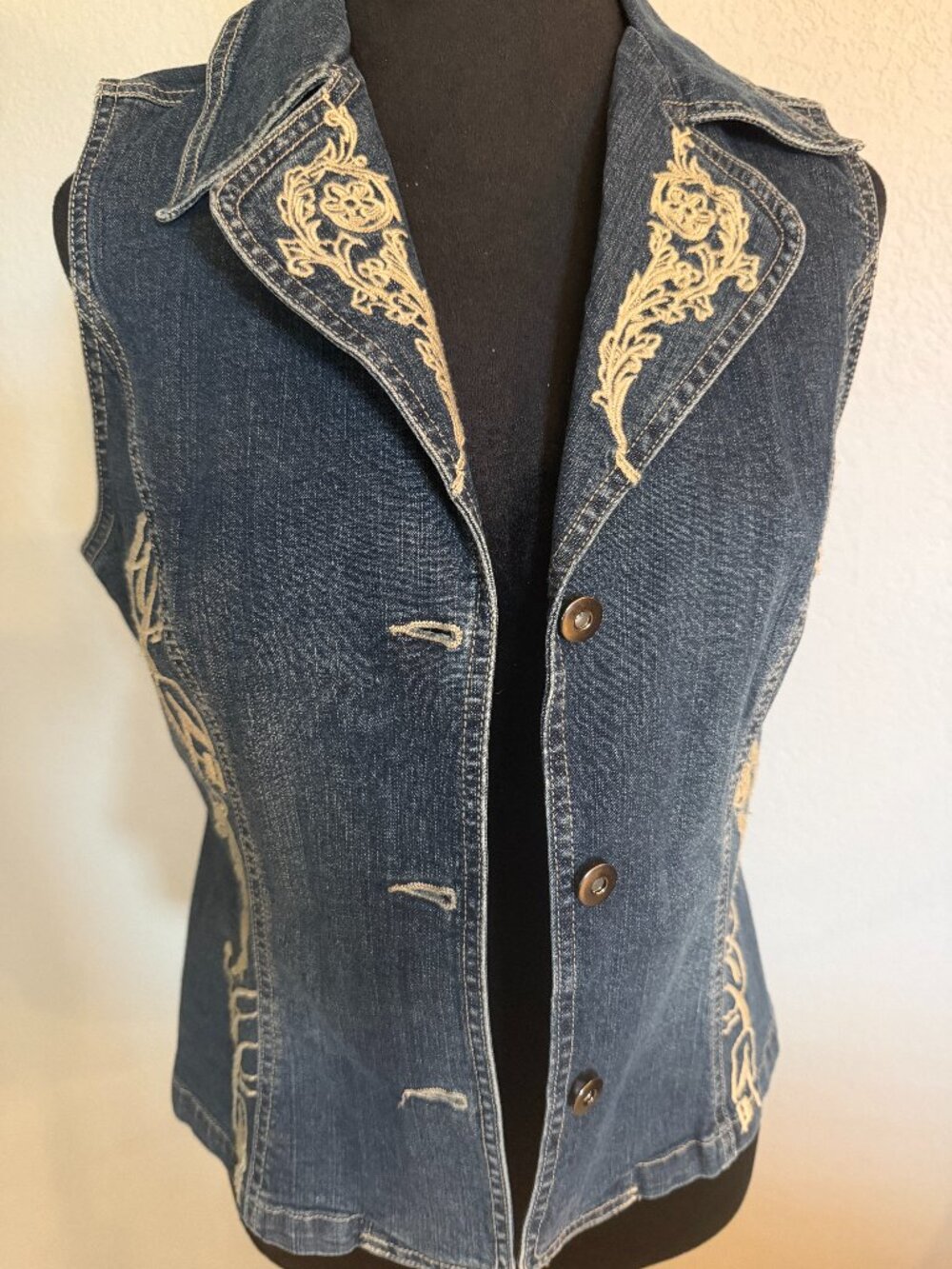 Country Doo Embroidered Denim Vest Women’s Small Western Boho